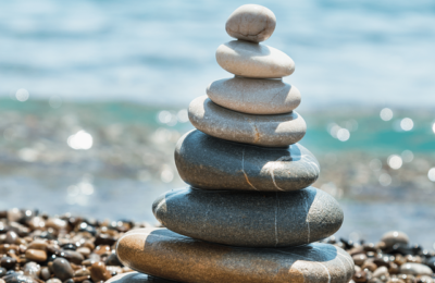 蒲公英和苦菜的区别，蒲公英和苦菜在实际应用中如何区分以及它们各自的潜在价值？缩略图