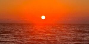 葫芦怕不怕太阳，文玩葫芦怕太阳吗，文玩葫芦晒太阳会怎么样？缩略图